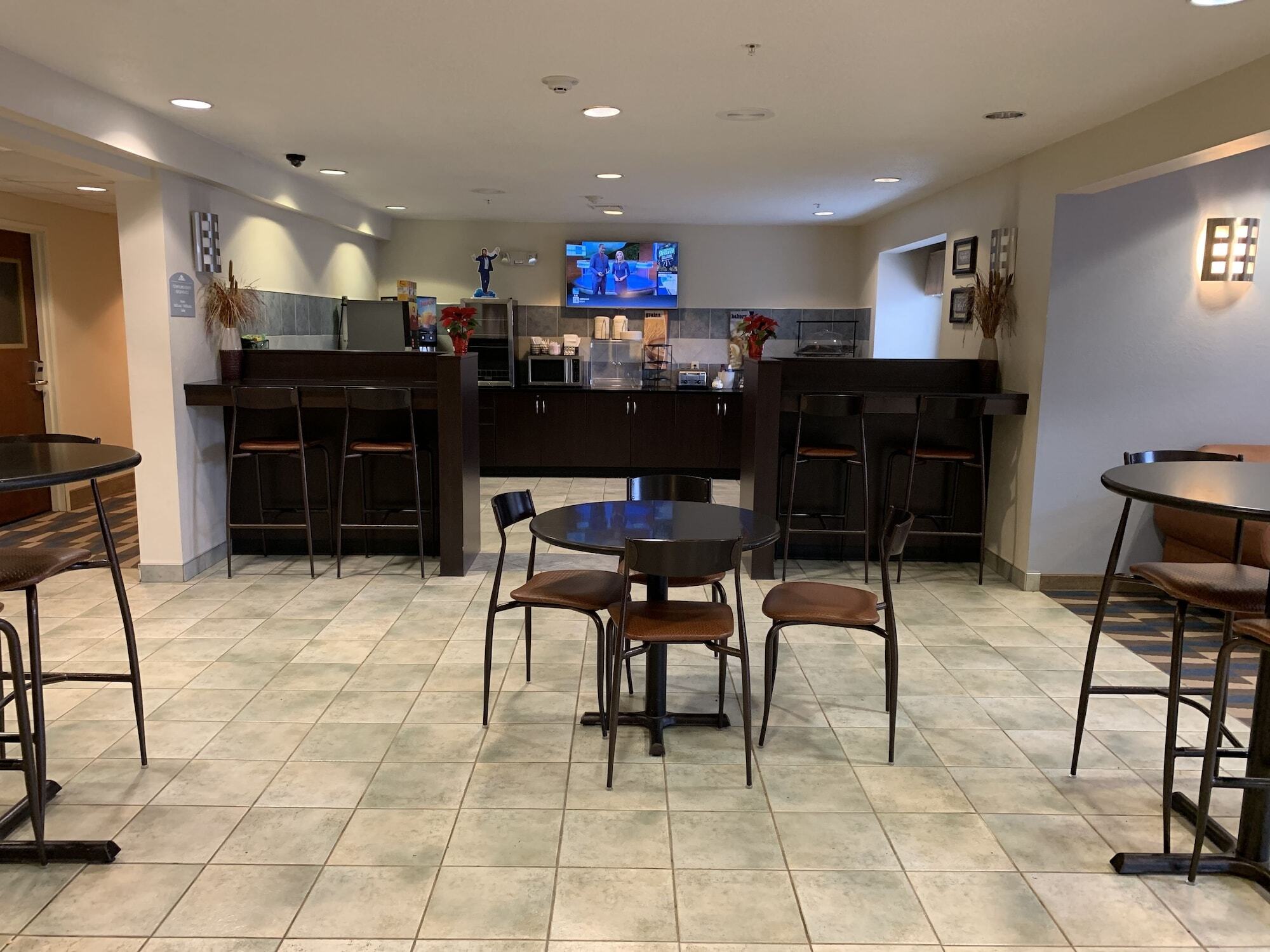 Microtel Inn & Suites Bath Ngoại thất bức ảnh